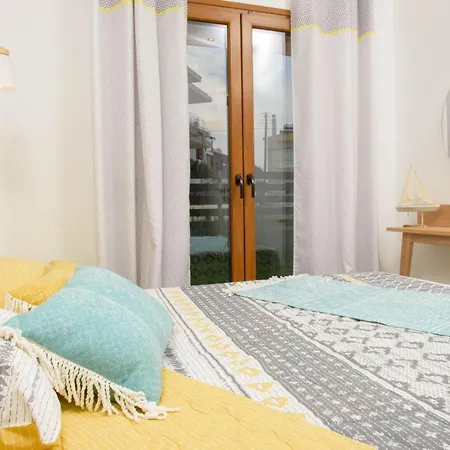 στ' ακρογιάλι Apartamento *