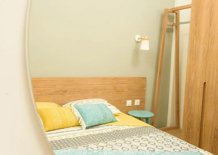 στ' ακρογιάλι